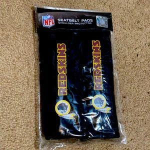 Redskins Seatbelt Pads